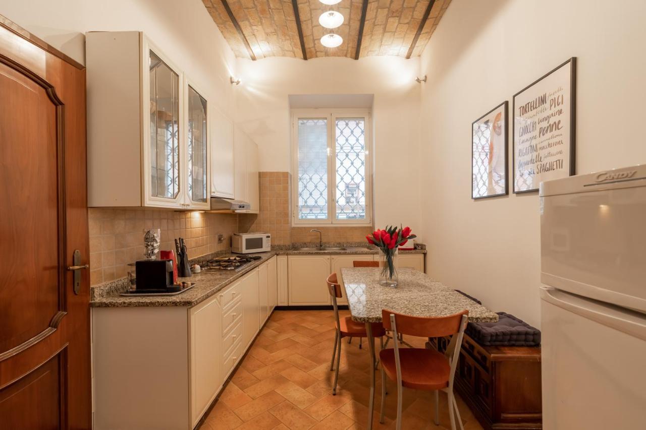 Majestic Trastevere Rome Bagian luar foto